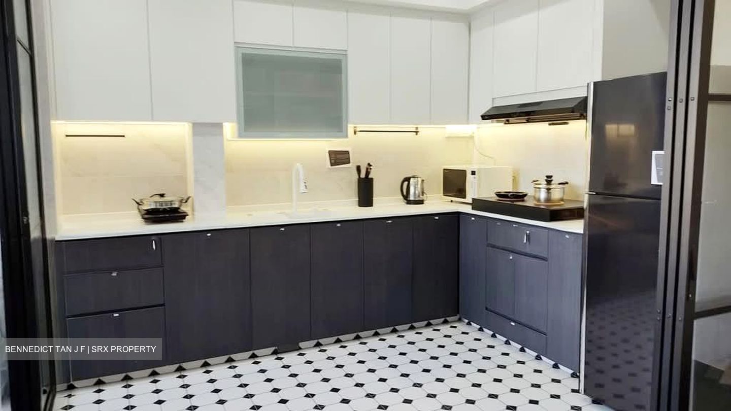 Changi Court (D16), Condominium #576489671